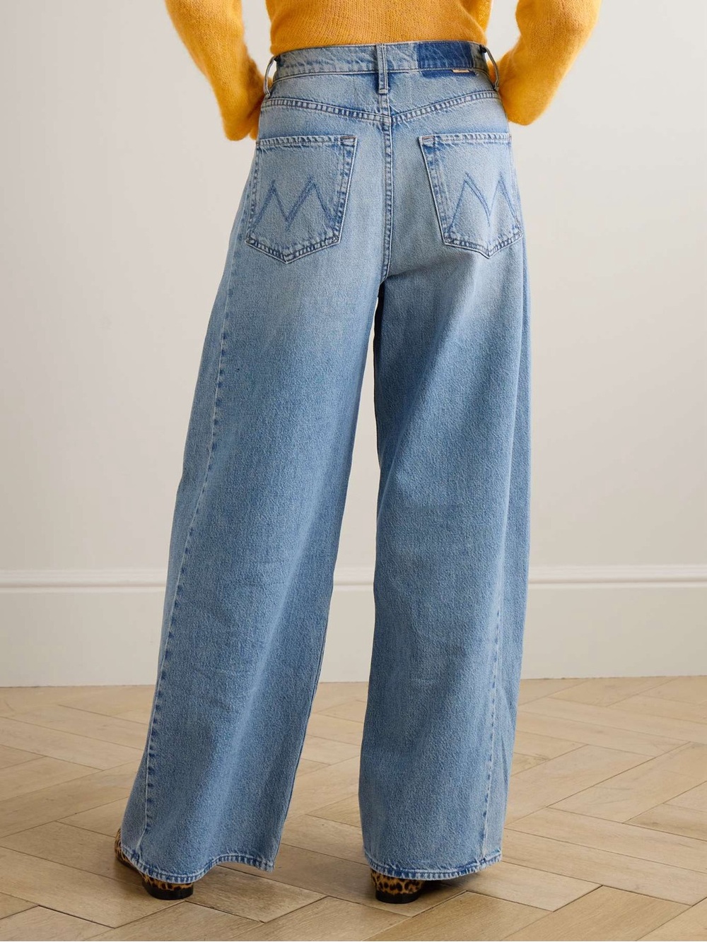 MOTHER The Pipe Dream Button Sneak High Rise Jeans in Leap At The Chance - Picture 8 of 16